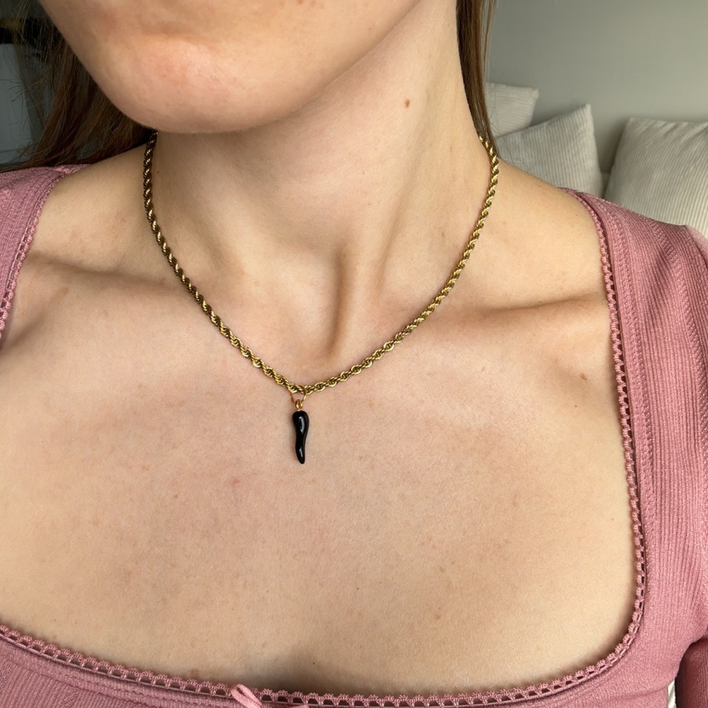Gold stainless steel tarnish free gold necklace twisted rope chain black